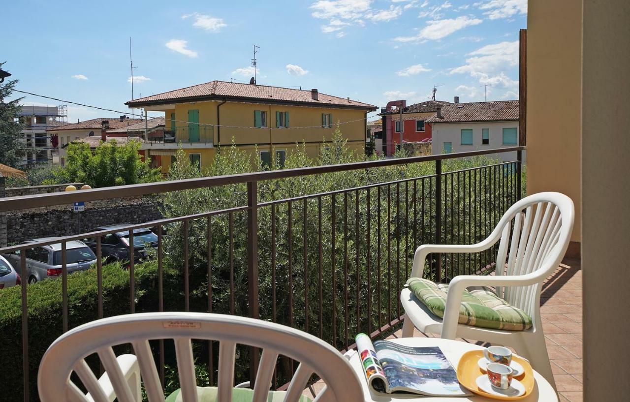 Torri Centro Lägenhet Torri Del Benaco Exteriör bild